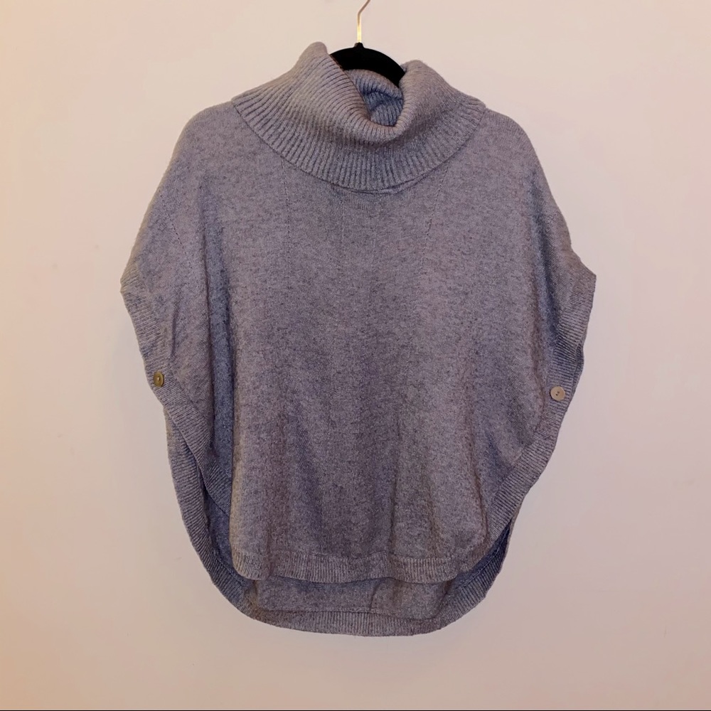 Sweater turtleneck poncho